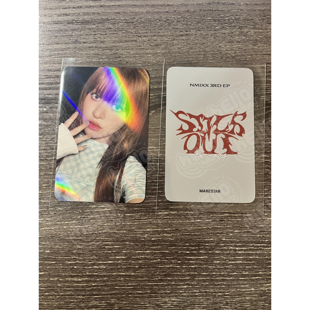 NMIXX "Fe3O4: STICK OUT" - Makestar Pre-Order Benefit Hologram Photocard, Sticker