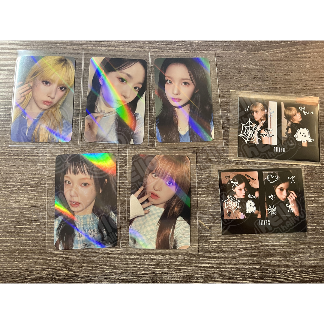 NMIXX "Fe3O4: STICK OUT" - Makestar Pre-Order Benefit Hologram Photocard, Sticker