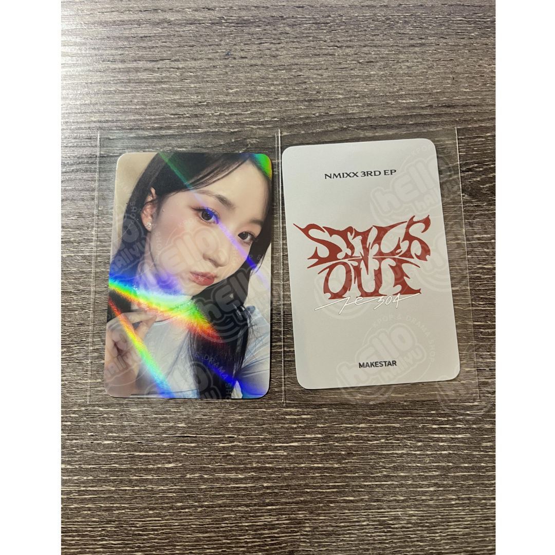 NMIXX "Fe3O4: STICK OUT" - Makestar Pre-Order Benefit Hologram Photocard, Sticker